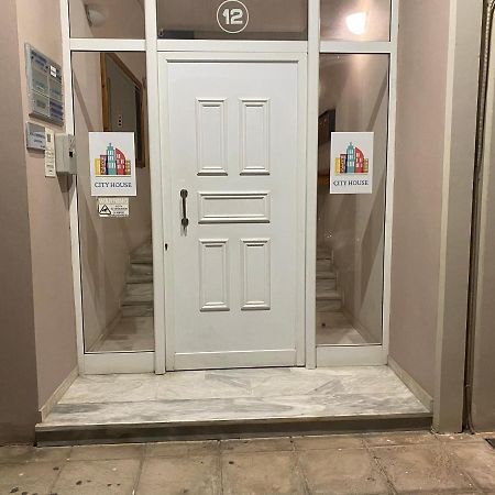 City House 3 كالاماتا المظهر الخارجي الصورة